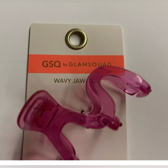 New Pink Wavy Jaw Hair Clip 3 11/16" made in Bangladesh GSQ by Glamsquad - Picture 6 of 14